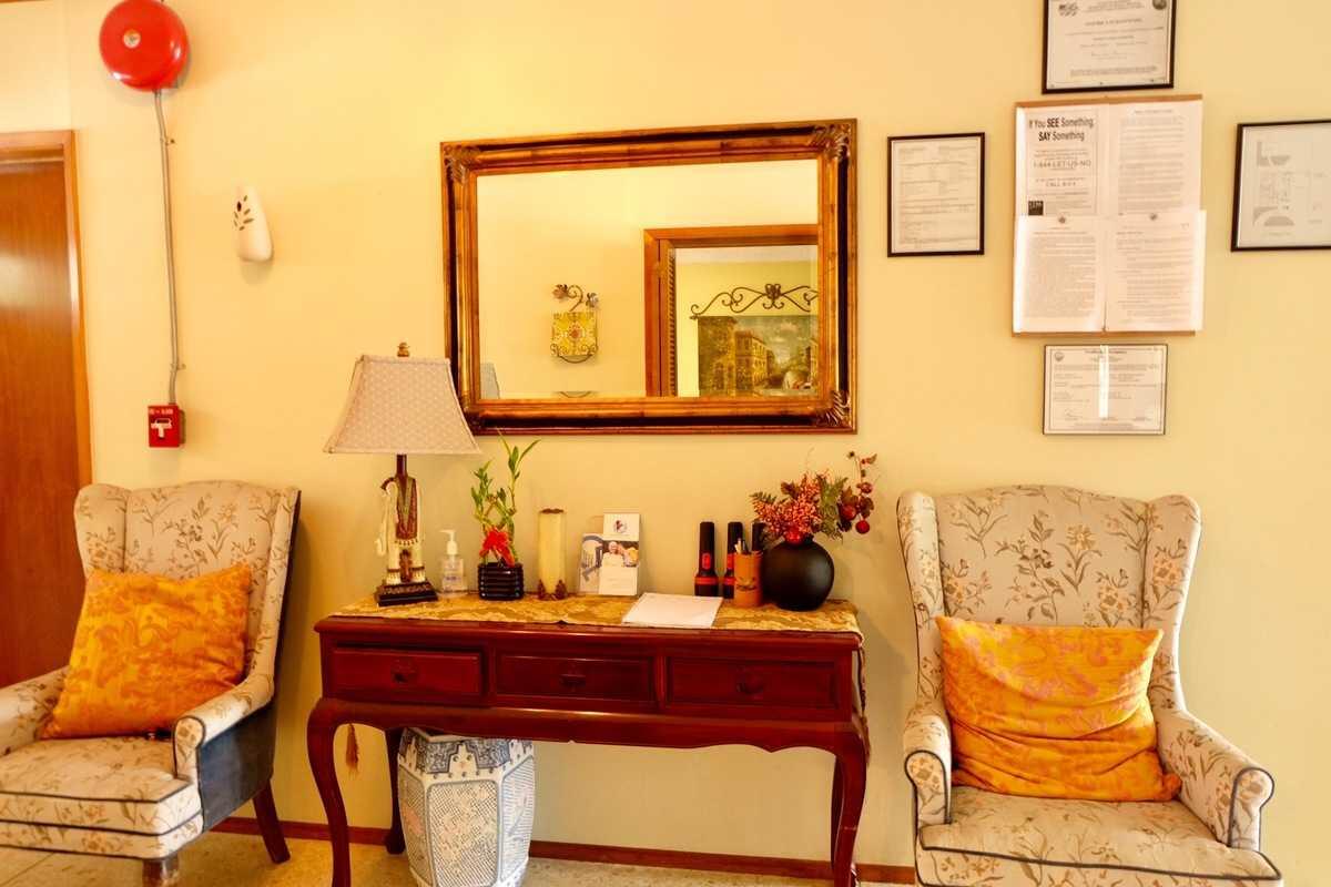 Photo of Our Hands Care Home, Assisted Living, Long Beach, CA 6