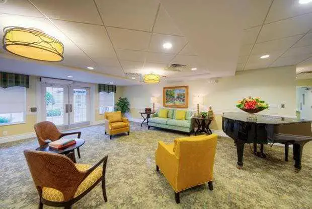 Photo of Aston Gardens at the Courtyards, Assisted Living, Sun City Center, FL 10