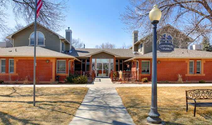 Photo of Cinnamon Park, Assisted Living, Longmont, CO 1