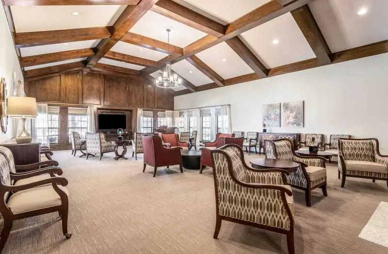 Photo of Country Club at Woodland Hills, Assisted Living, Tulsa, OK 12