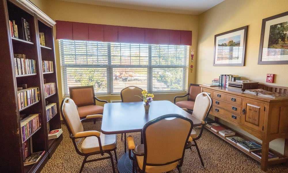 Photo of Lakeland Senior Living, Assisted Living, Eagle Point, OR 8