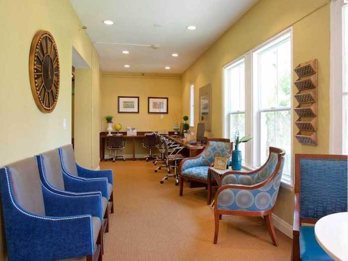 Photo of Pacifica Senior Living Oakland Heights, Assisted Living, Oakland, CA 13