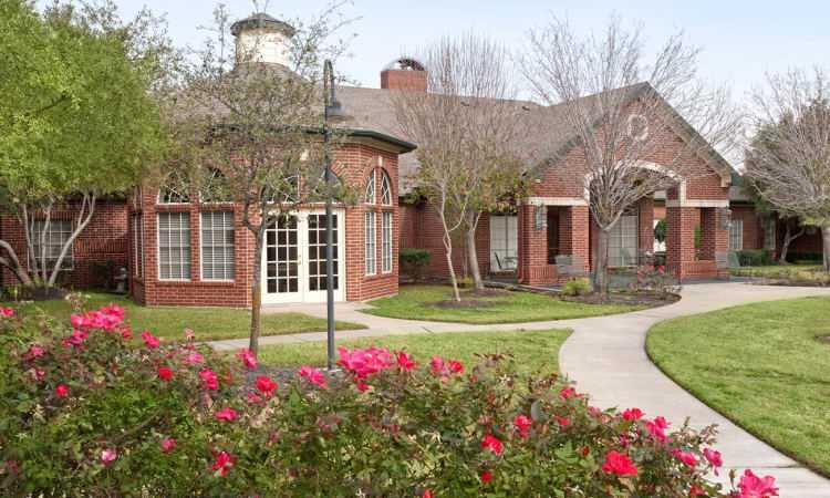 Photo of Village on the Park Steeplechase, Assisted Living, Houston, TX 5