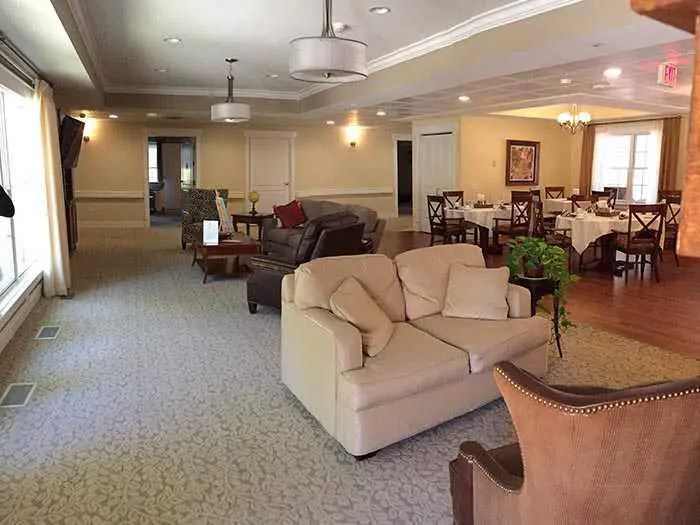 Photo of Hennis Care Centre of Dover, Assisted Living, Dover, OH 10