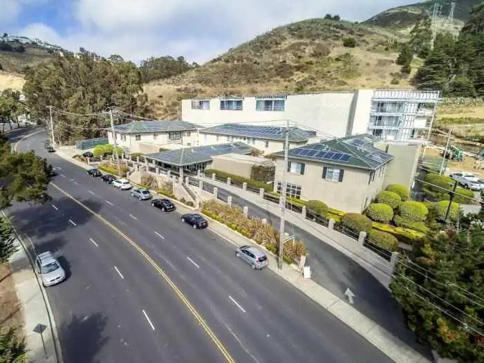 Photo of Pacifica Senior Living Mission Villa, Assisted Living, Daly City, CA 4