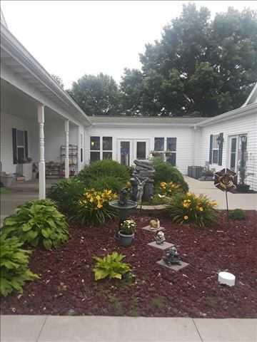 Photo of R & R Country Care Senior Living, Assisted Living, Red Bud, IL 4