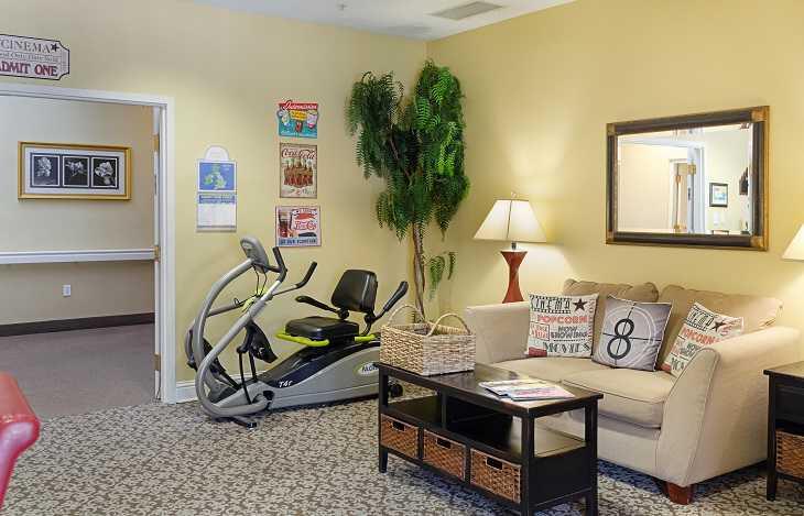Photo of Elmcroft of Heritage Woods, Assisted Living, Memory Care, Mobile, AL 5