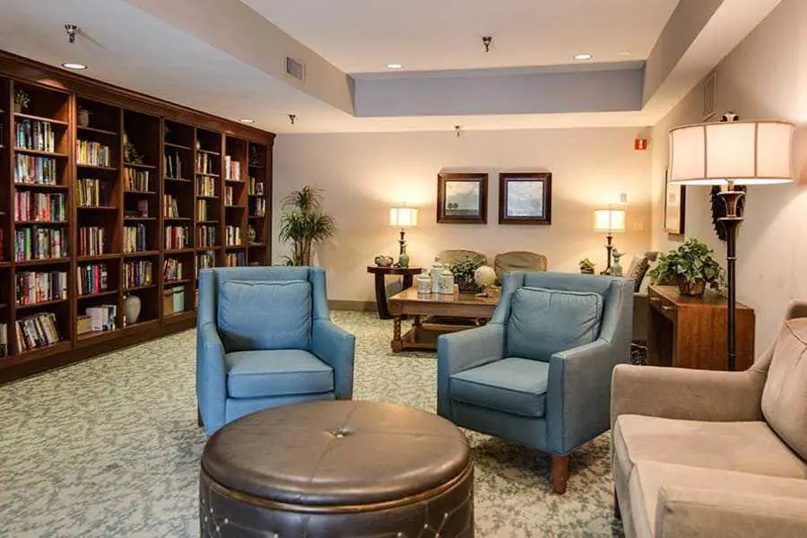 Photo of The Commons at Woodland Hills, Assisted Living, Woodland Hills, CA 6