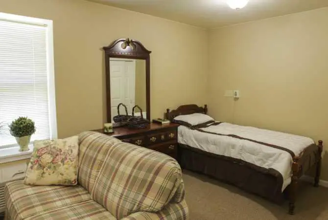 Photo of Bennett Place, Assisted Living, New Albany, IN 7