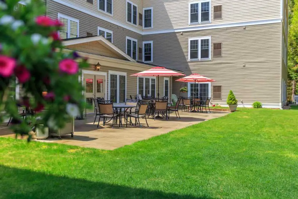 Photo of Bentley Commons at Bedford, Assisted Living, Bedford, NH 6
