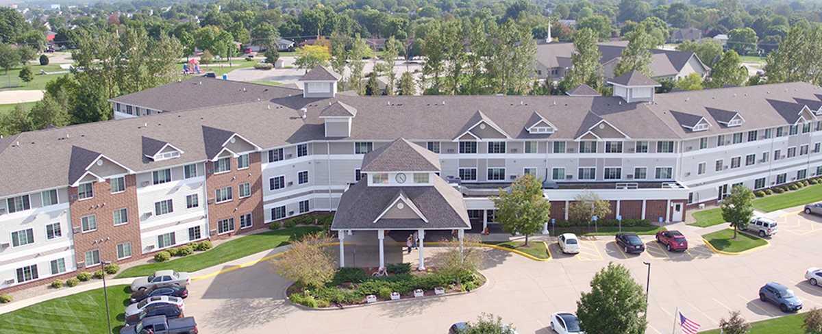Photo of Summit Pointe Senior Living, Assisted Living, Memory Care, Marion, IA 8