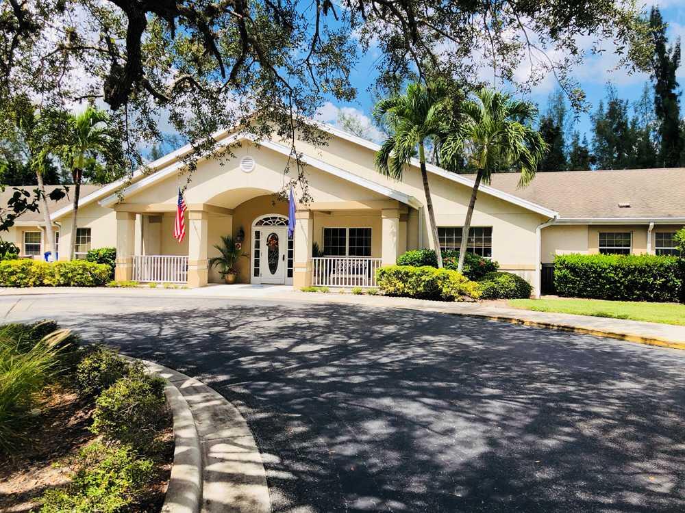 Photo of Arden Courts of Ft Myers, Assisted Living, Fort Myers, FL 1