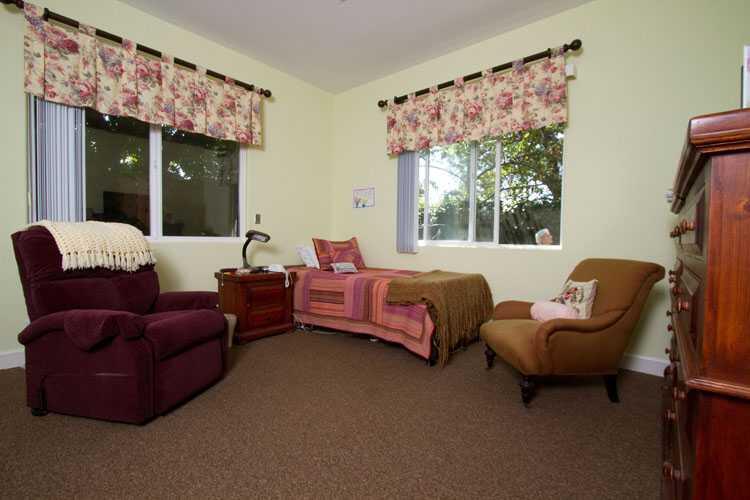 Photo of Ayres Residential Care Home, Assisted Living, Los Angeles, CA 1