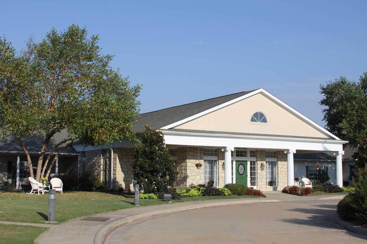 Photo of Country Gardens Assisted Living Community, Assisted Living, Muskogee, OK 6