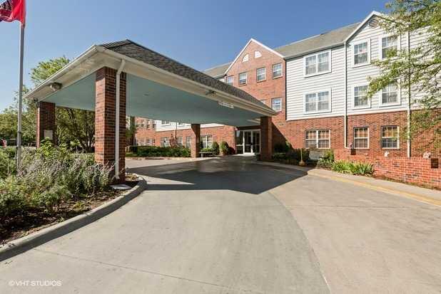 Photo of Gramercy Hill, Assisted Living, Lincoln, NE 2