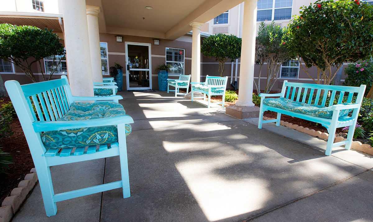 Hibiscus Court Senior Living Community Assisted Living in Melbourne