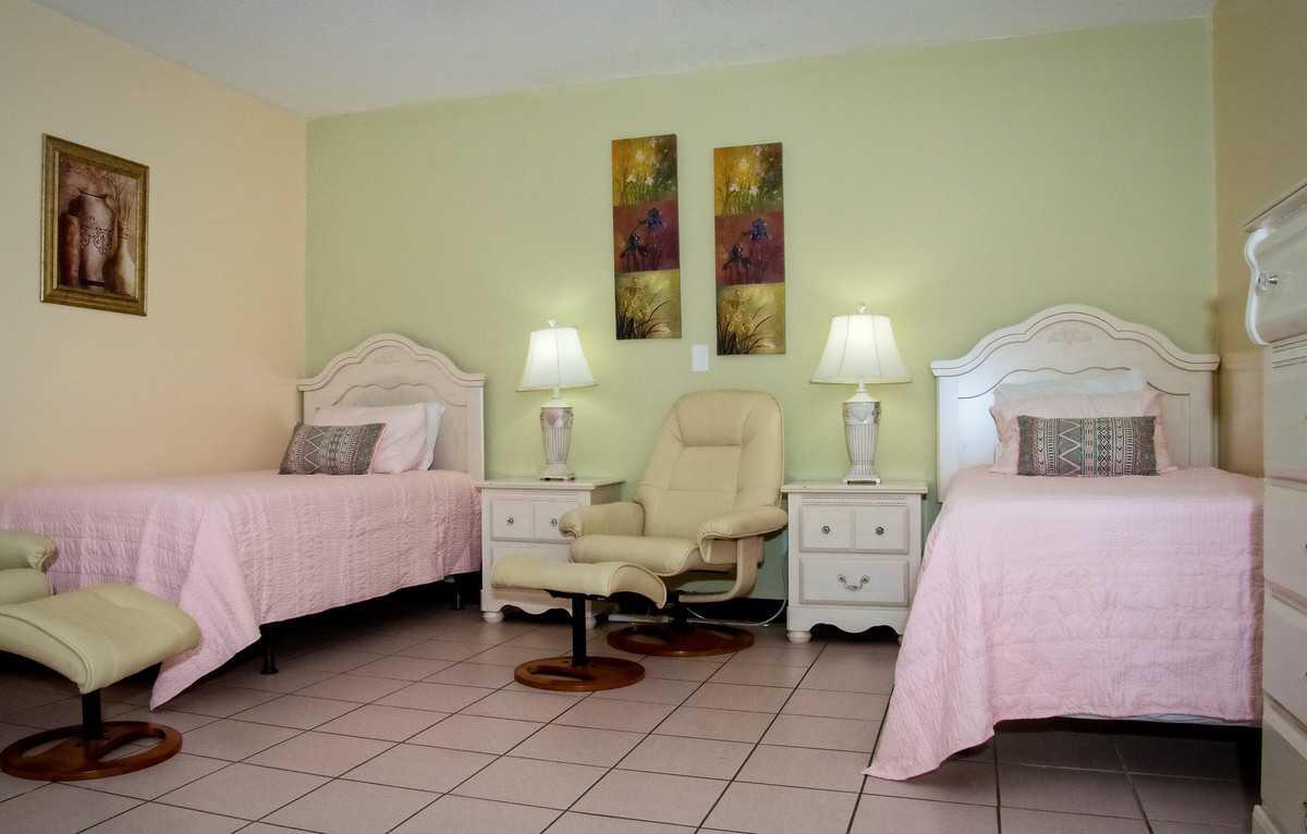 Photo of Indian Oaks Assisted Living Facility, Assisted Living, Largo, FL 6