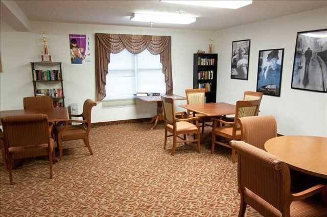 Photo of Manor at Salem Woods, Assisted Living, Salem, IL 7