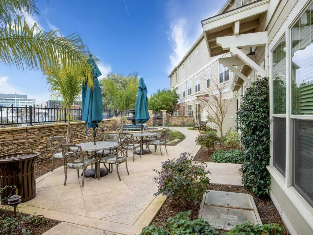 Photo of Oakmont of Mariner Point, Assisted Living, Alameda, CA 4