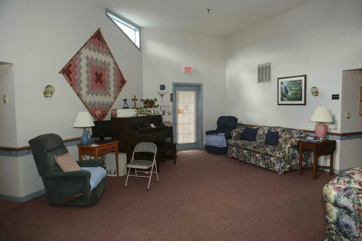Photo of Pine Meadows, Assisted Living, Woodstock, VA 2