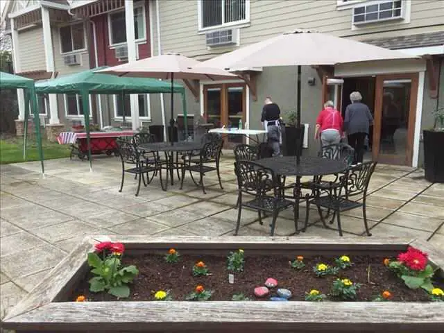 Photo of Royalton Place Assisted Living, Assisted Living, Memory Care, Milwaukie, OR 5