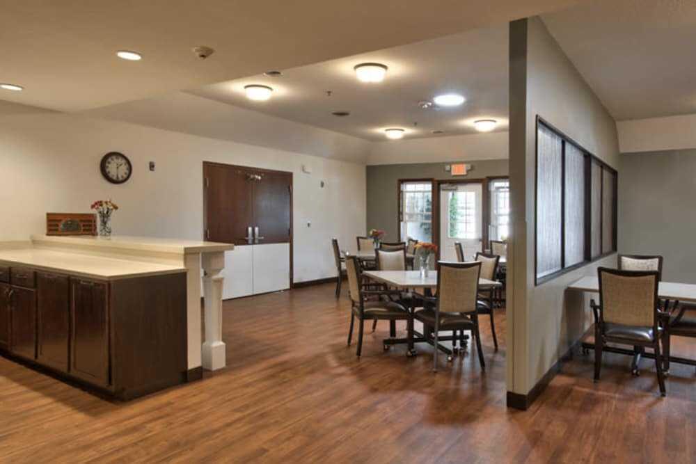Photo of Cottagewood Senior Communities - Rochester, Assisted Living, Memory Care, Rochester, MN 3