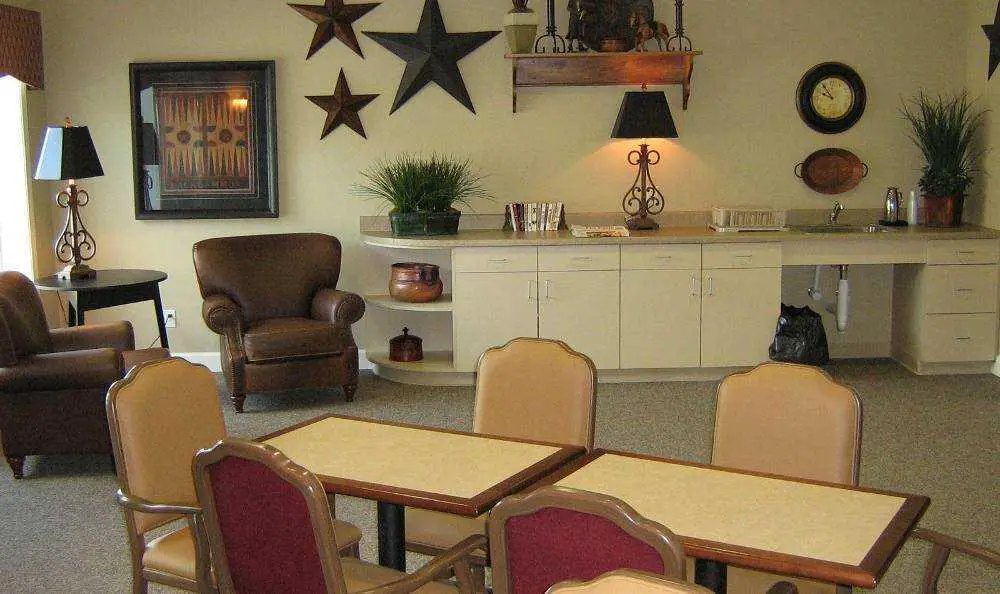 Photo of Hudson Creek Alzheimer's Special Care Center, Assisted Living, Memory Care, Bryan, TX 5