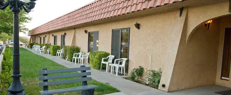 Photo of Knolls West Assisted Living, Assisted Living, Victorville, CA 4