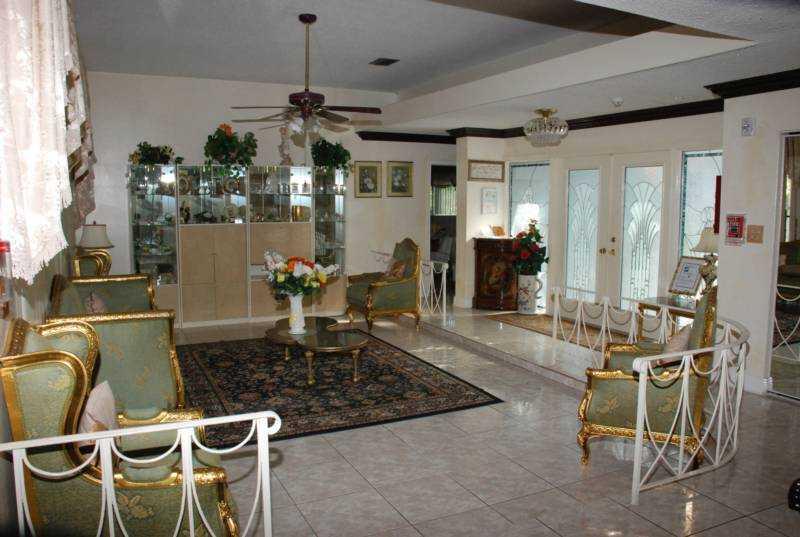 Photo of Lubrin Loving Care, Assisted Living, Plantation, FL 3