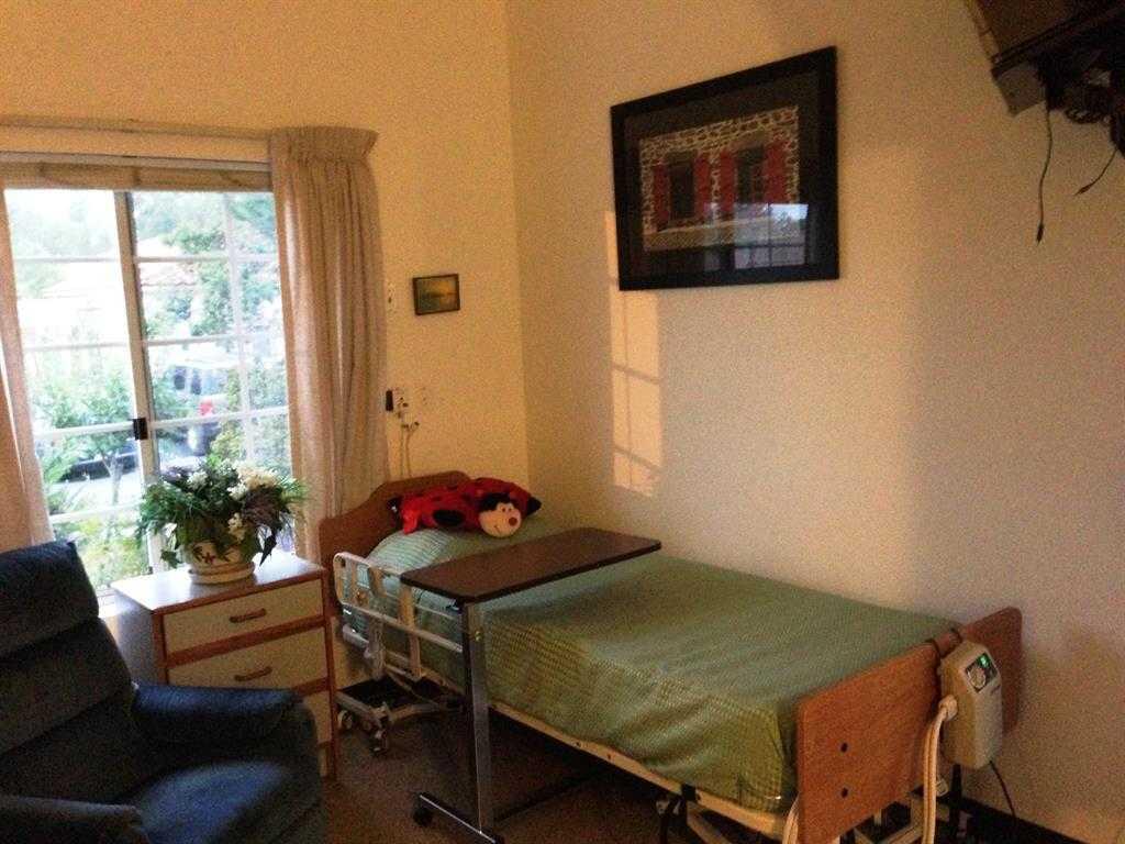 Photo of Oak Hill Residential Care, Assisted Living, Escondido, CA 4