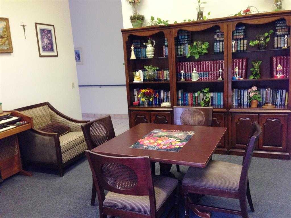 Photo of Oak Hill Residential Care, Assisted Living, Escondido, CA 8