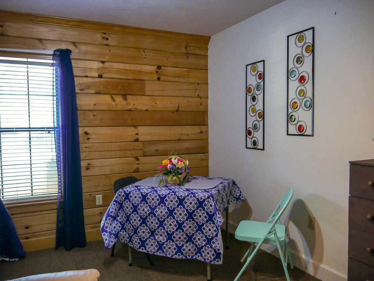 Photo of Oak Ridge Assisted Living Facility, Assisted Living, Mayo, FL 4