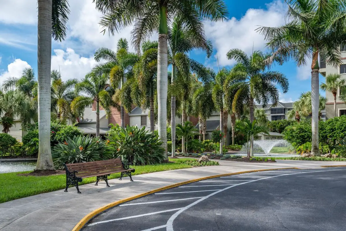 Photo of South Port Square, Assisted Living, Nursing Home, Independent Living, CCRC, Port Charlotte, FL 2