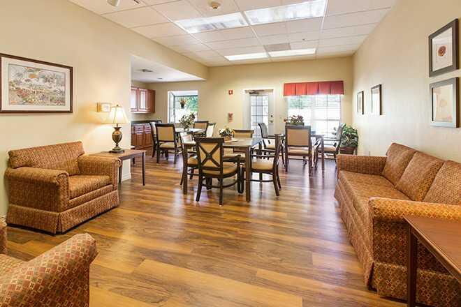 Photo of Brookdale Union Hills, Assisted Living, Peoria, AZ 3