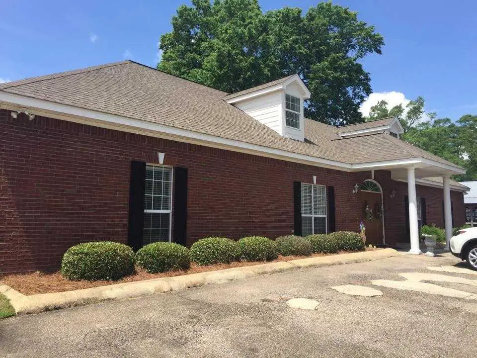 Photo of Magnolia Place, Assisted Living, Sumrall, MS 3