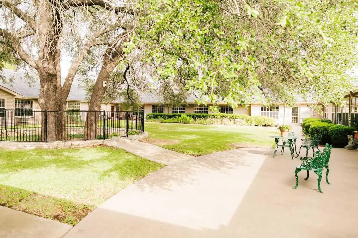Photo of The Oaks of Granbury, Assisted Living, Granbury, TX 2