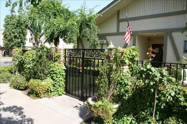 Photo of Westchester Gardens, Assisted Living, Bakersfield, CA 4