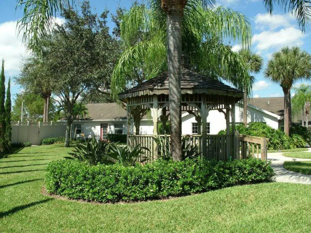 Photo of Arden Courts of Delray Beach, Assisted Living, Delray Beach, FL 6