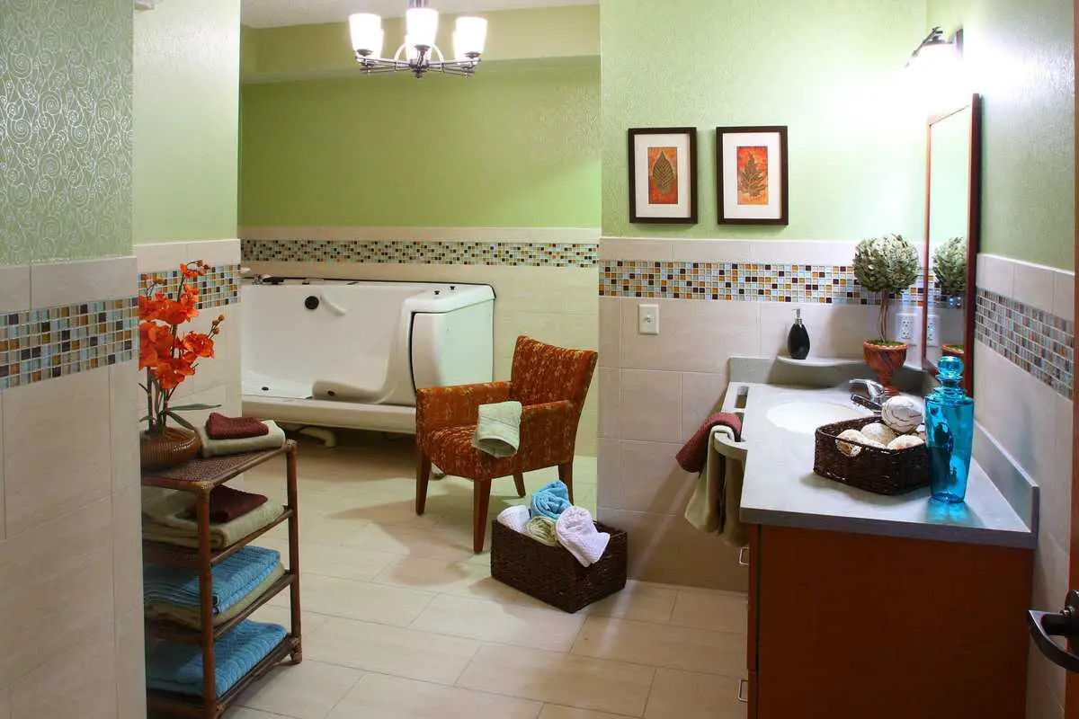 The Alton Memory Care Senior - The Alton Memory Care Senior Living Community Saint Paul MN Photo M